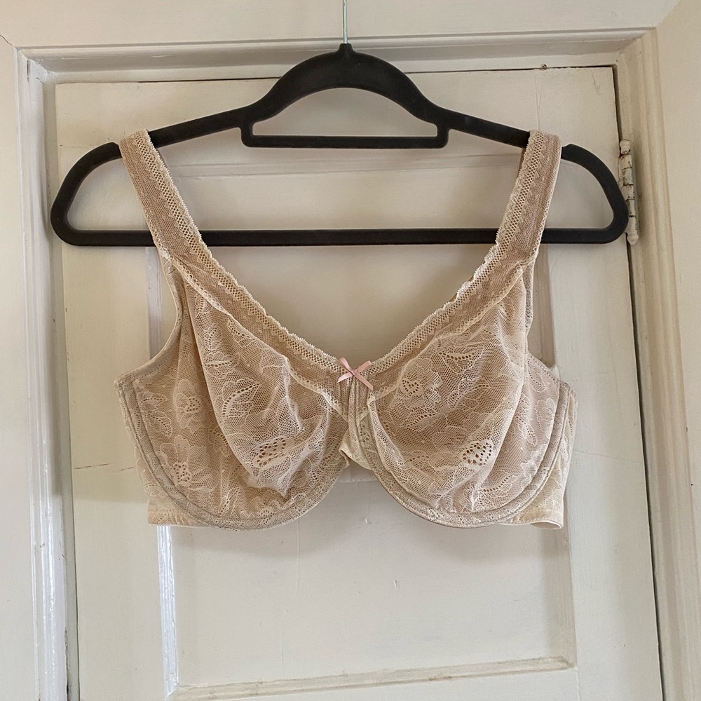 Modern Lace Bra NWOT